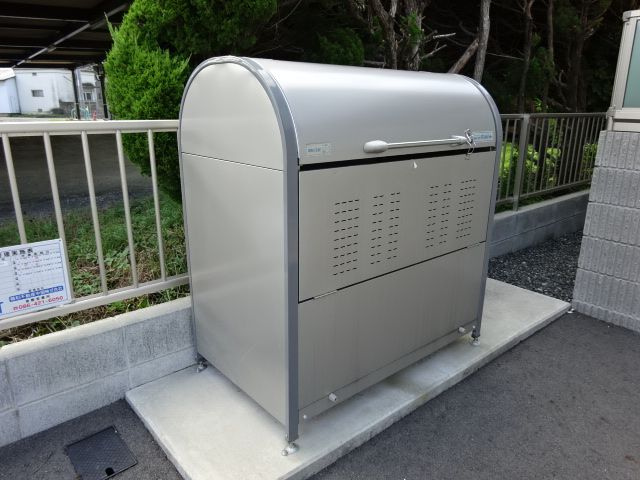 ベルブランシュのその他共用部分|敷地内ゴミST・当番なし