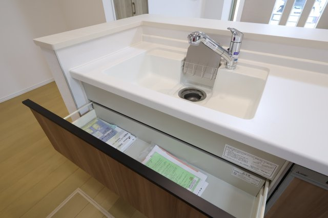 《仲介手数料無料》南区文蔵５丁目8-1新築一戸建てサニータウンのキッチン