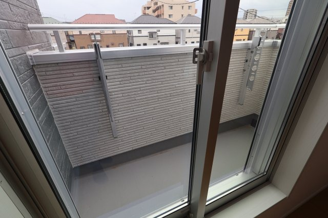《仲介手数料無料》南区文蔵５丁目8-1新築一戸建てサニータウンのバルコニー
