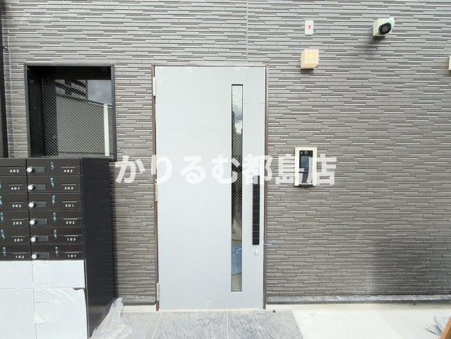 Zcourt京橋のエントランス