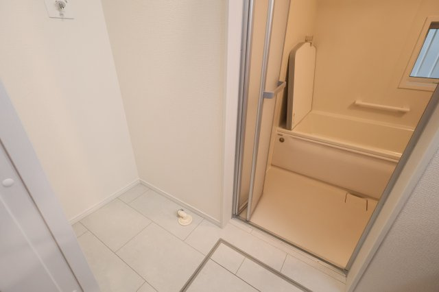 《仲介手数料無料》南区文蔵５丁目8-1新築一戸建てサニータウンのランドリースペース