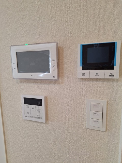 アルベロコレットの洋室|★きれいなフローリングの洋室★