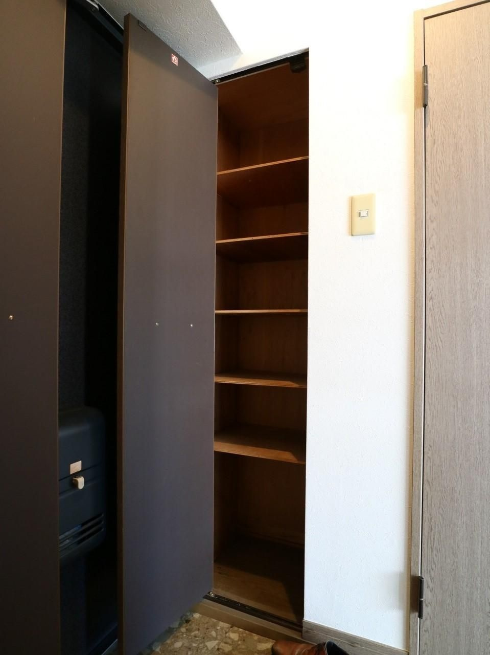 福岡市博多区住吉３丁目の賃貸マンションの玄関
