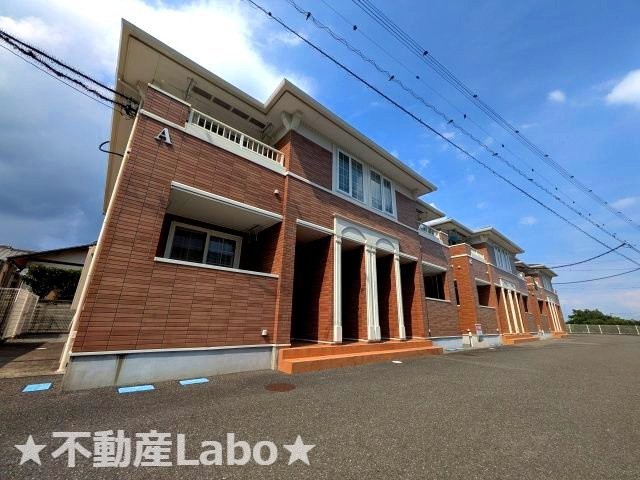 メゾンロアール A