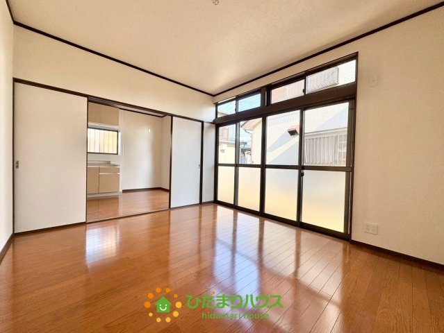 久喜市除堀　中古一戸建ての居間・リビング|2026年3月23日撮影