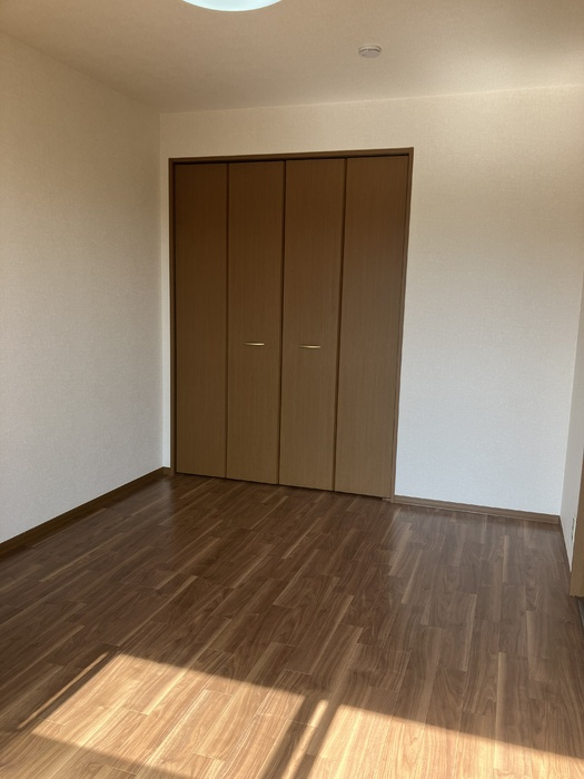 カーサソレイユ　Ａ棟の寝室