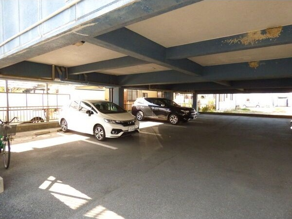 Ksハイツ　　　刈谷市の賃貸ならクラスホーム刈谷店の駐車場