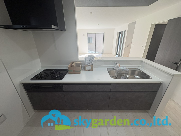 茅ヶ崎市浜之郷7期　新築戸建1棟のキッチン|キッチンでお料理をお楽しみください