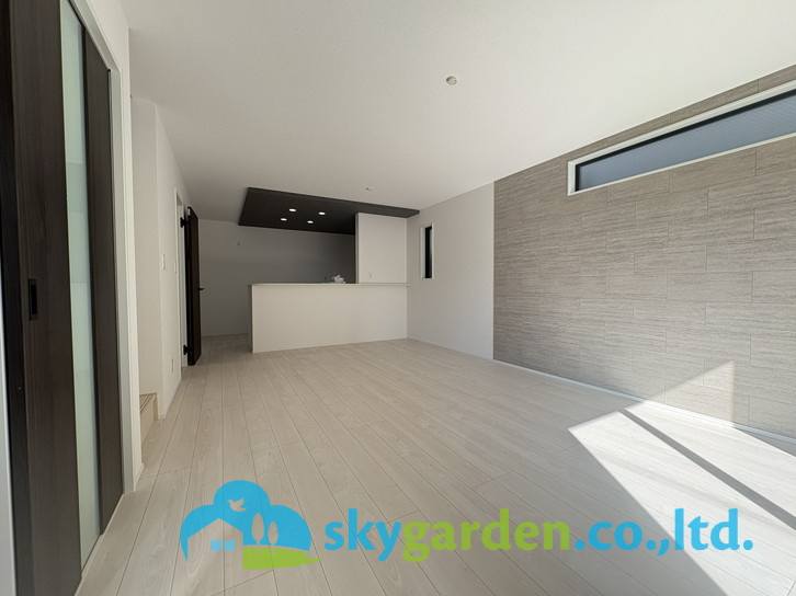 茅ヶ崎市浜之郷7期　新築戸建1棟の居間・リビング