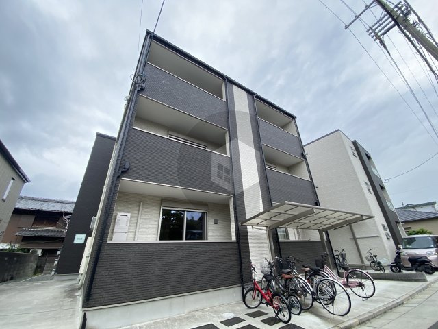 ヴィラス三島の外観