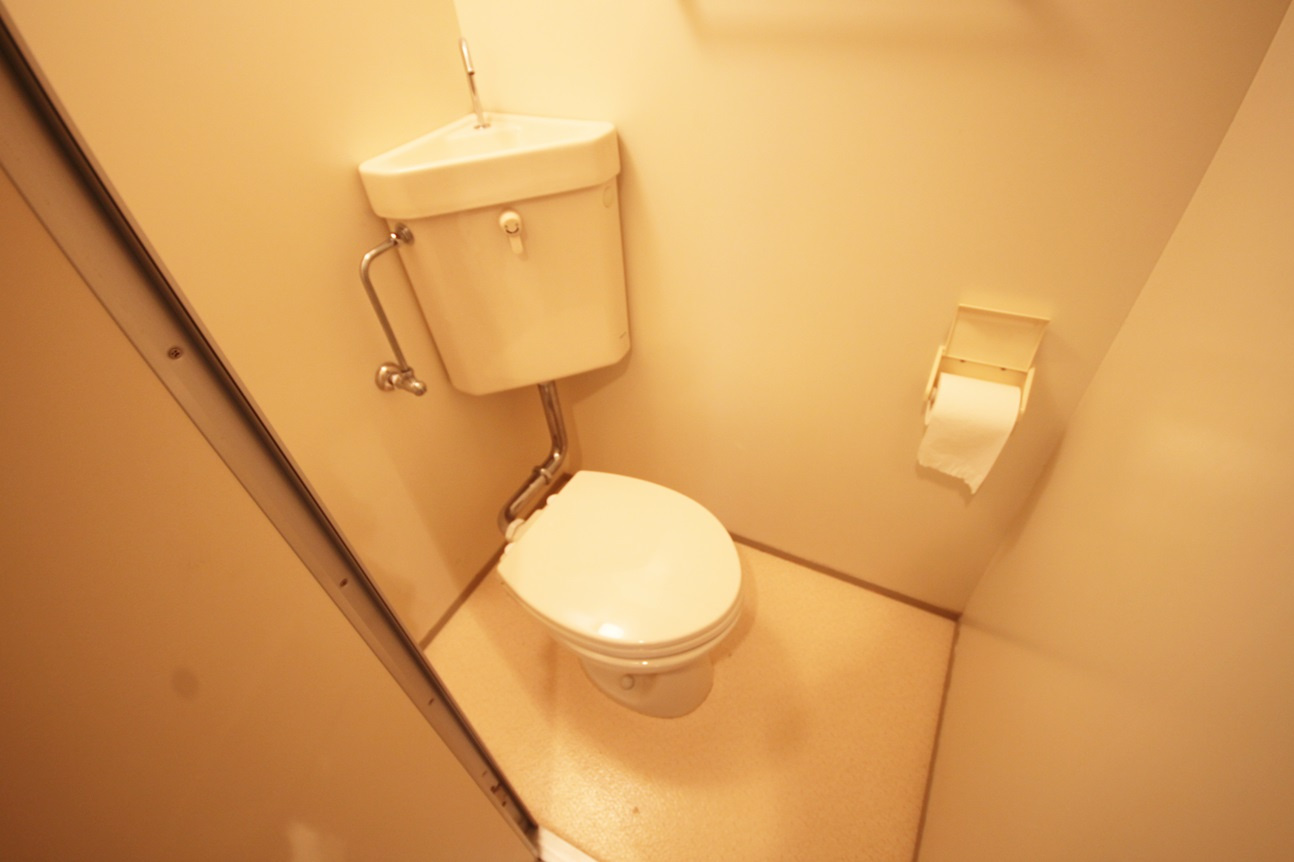 アッシュ宝塚（女性専用マンション）のトイレ|清潔感のあるトイレです