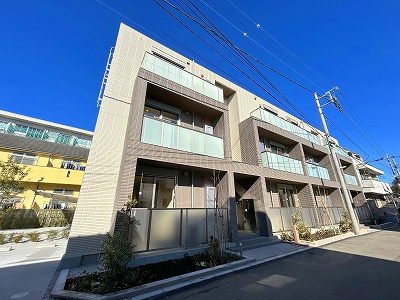 ＳＯＬＡＴＩＯの外観