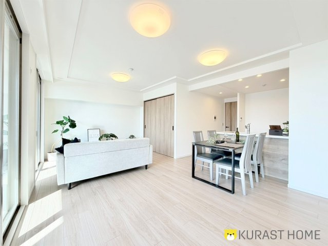 サーパスシティ西院日照町　5階