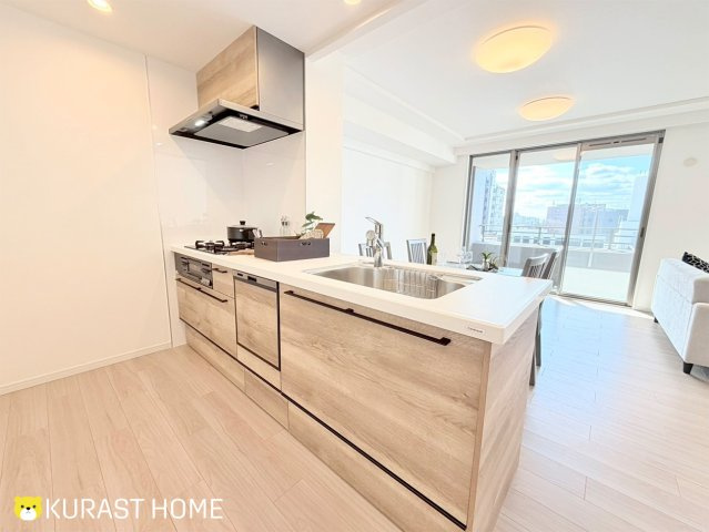 サーパスシティ西院日照町　5階のキッチン