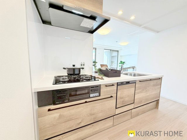 サーパスシティ西院日照町　5階のキッチン