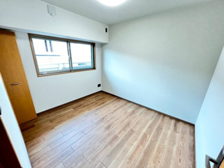 【洋室】 | ディーレスティア堺・光明池