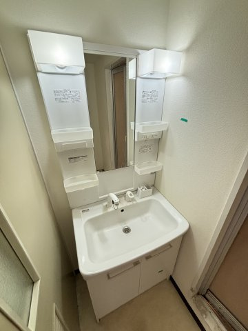 【独立洗面台】