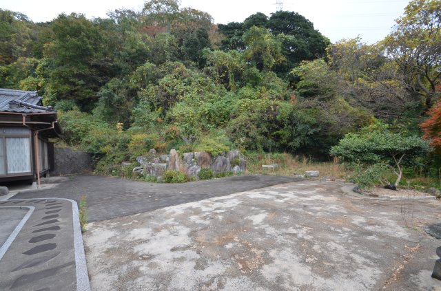中古住宅（門司区黒川西）の庭|お庭でゆったりと過ごせます
