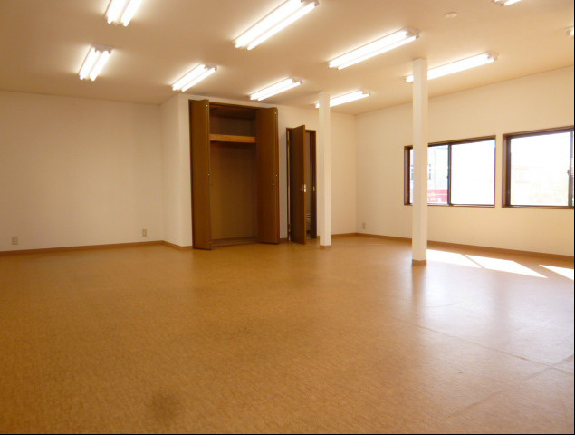 草津市東矢倉２丁目の店舗事務所の内装