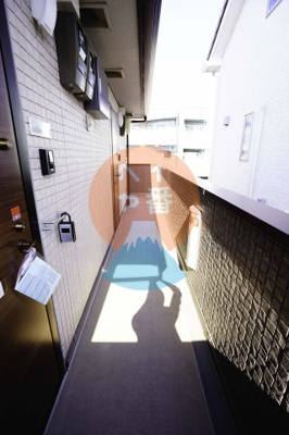 【ロビー】 | オーガスト螢 | エントランスです。　※参考写真です。