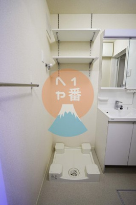【設備】 | オーガスト螢 | 室内洗濯機置き場です。　※参考写真です。