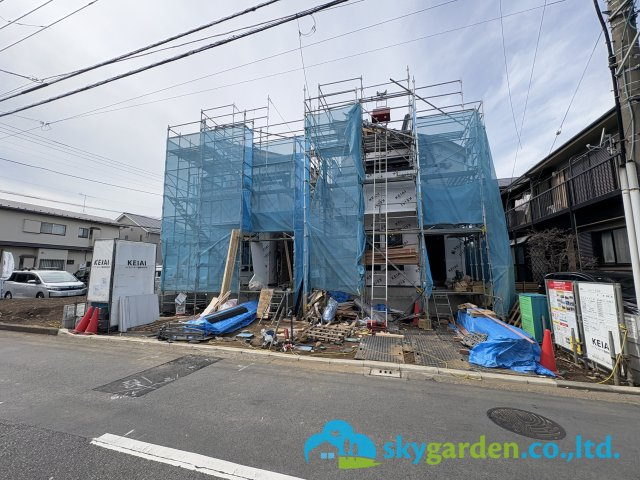 茅ヶ崎市高田3期　新築戸建　全４棟２号棟の前面道路含む現地写真|2026年2月27日撮影（建築中）