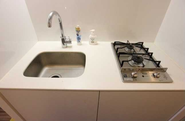 パークフラッツ中目黒　ペット相談　目黒川沿い　トランクルームのキッチン