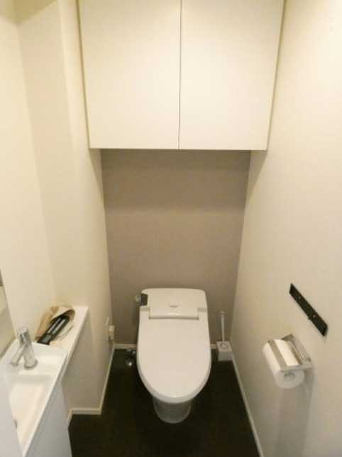 パークフラッツ中目黒　ペット相談　目黒川沿い　トランクルームのトイレ