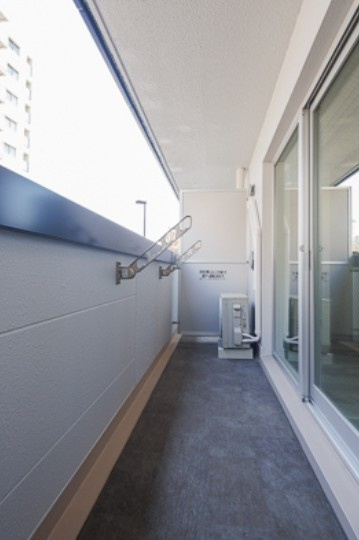 【バルコニー】