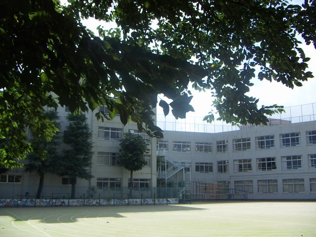 千駄木小学校