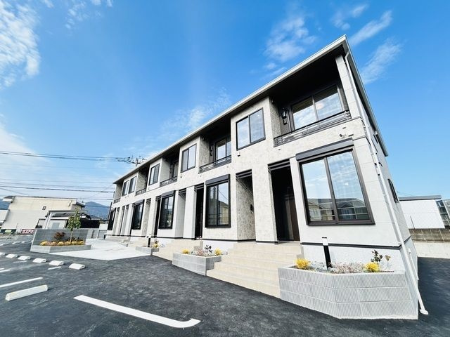 福岡市早良区田村７丁目のアパート