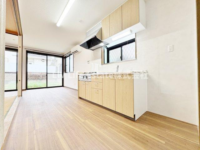 秋津町５丁目一戸建貸家（２）のキッチン