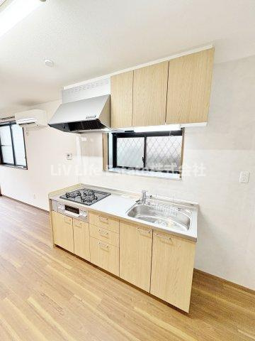 秋津町５丁目一戸建貸家（２）のキッチン