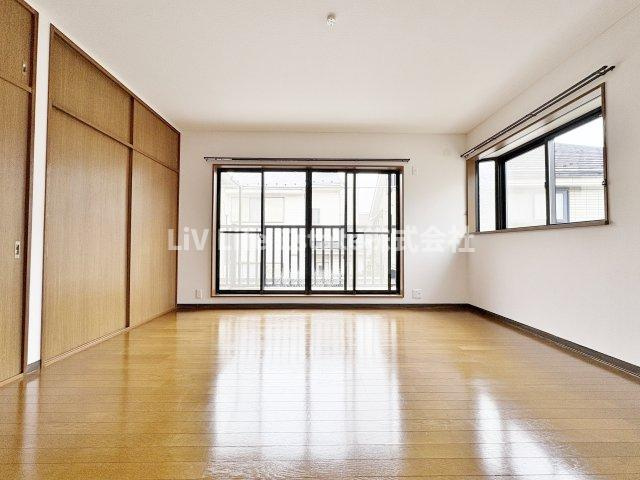 秋津町５丁目一戸建貸家（２）の寝室