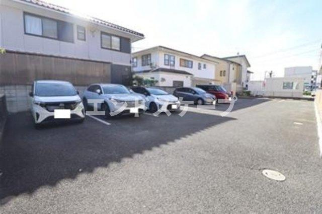 エピナール　Ｅの駐車場|高崎、前橋のお部屋探しはエンドスケープまで！お客様の理想お聞かせ下さい♪