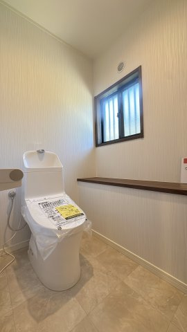 【トイレ】 | 糟屋郡新宮町下府７丁目中古戸建☆仲介手数料無料☆