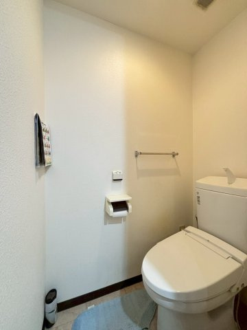 平成27年6月にトイレ交換しています。