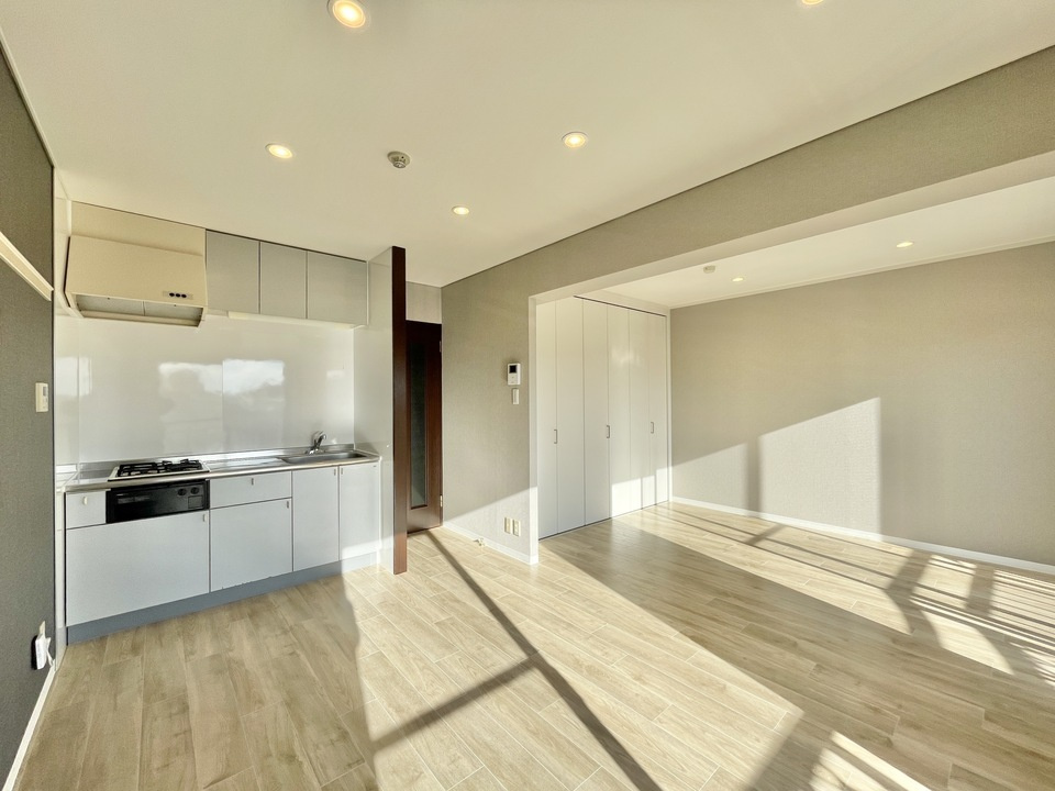 アーバンパレス泉の居間・リビング