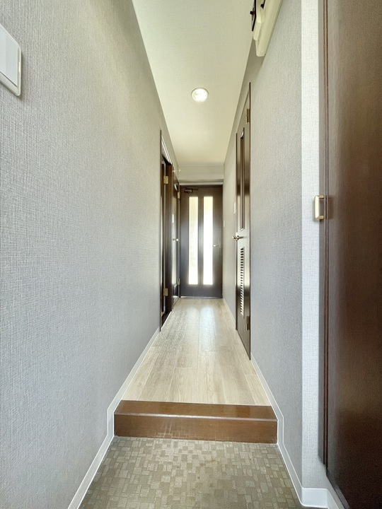 アーバンパレス泉の玄関