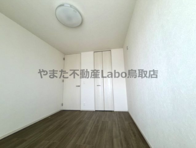 鳥取市湖山町西２丁目中古一戸建ての洋室|子供部屋