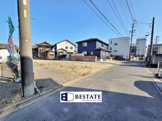 【前面道路含む現地写真】