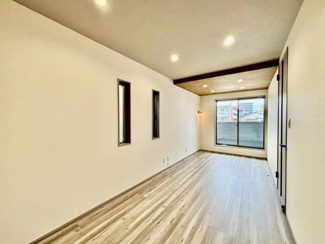 【居間・リビング】 | 公園南矢田４丁目　新築一戸建