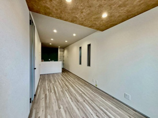 【居間・リビング】 | 公園南矢田４丁目　新築一戸建