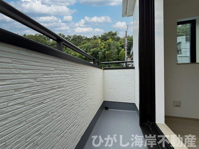 藤沢市大庭　新築戸建　全３棟のバルコニー|バルコニー