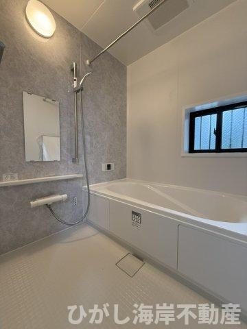 藤沢市大庭　新築戸建　全３棟の浴室|1坪タイプ　ユニットバス