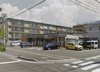  | セブンイレブン中尾3丁目店まで227ｍ