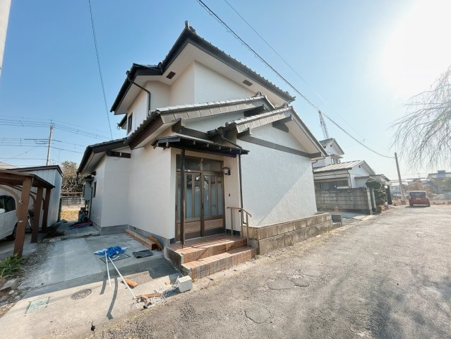 栃木市箱森　中古戸建の外観