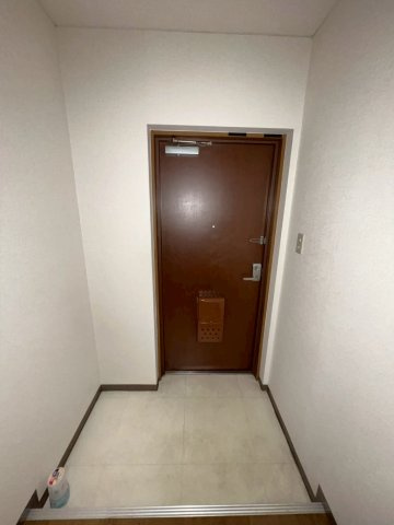 【玄関】