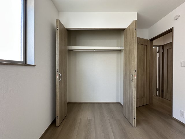 明石市二見町東二見新築戸建B号棟の収納