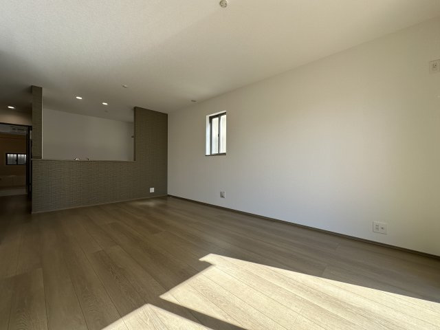 明石市二見町東二見新築戸建B号棟の居間・リビング